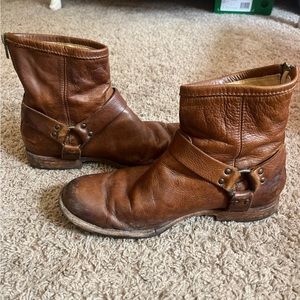 Frye 87870 Phillip Harness Zip Leather Short Motorcycle Boot Brown Men's Sz 9.5D